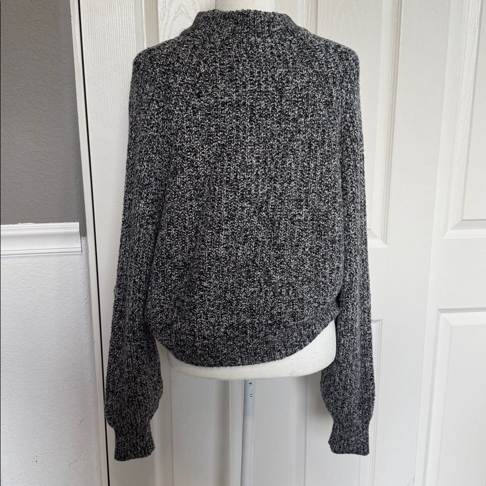 Universal Thread Charcoal Sweater - Size Large - Picture 6 of 8
